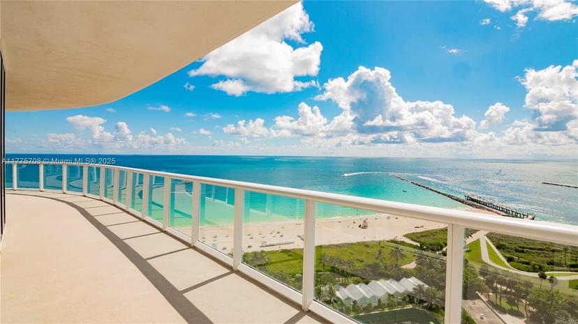 Picture of 100 S Pointe Dr, Miami Beach FL 33139