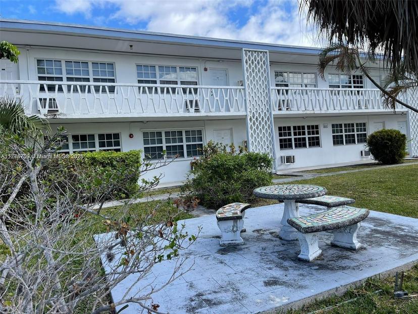 Picture of 1471 NE 170Th St # 224A, North Miami Beach FL 33162