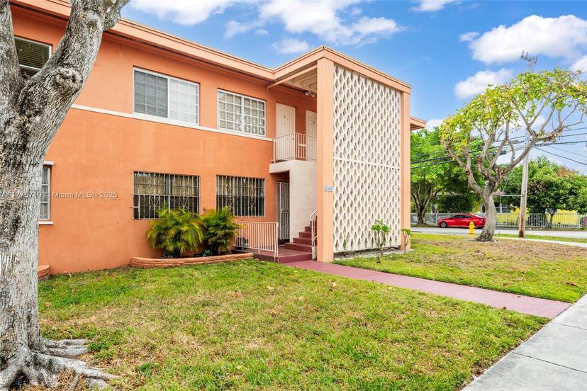 Picture of 3401 SW 9Th Ter # 1B, Miami FL 33135