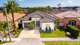 Picture of 8744 NW 147Th Ln, Miami Lakes, FL 33018
