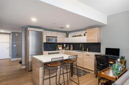 Picture of 16385 Biscayne Blvd # 905, North Miami Beach, FL 33160