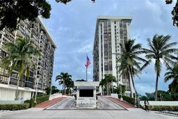 Picture of 1901 Brickell Ave # B804, Miami, FL 33129