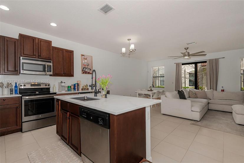 Picture of 1091 NW 33Rd Ct, Pompano Beach FL 33064