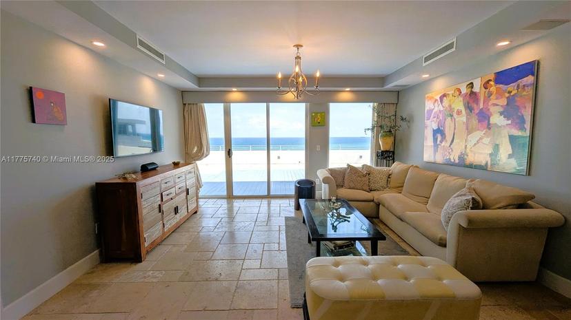 Picture of 5151 Collins Ave # C, Miami Beach FL 33140