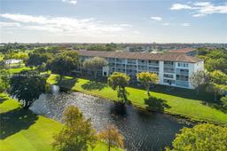 Picture of 13155 SW 7Th Ct # 407E, Pembroke Pines, FL 33027