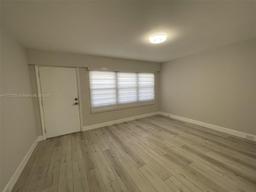 Picture of 13155 SW 7Th Ct # 407E, Pembroke Pines, FL 33027