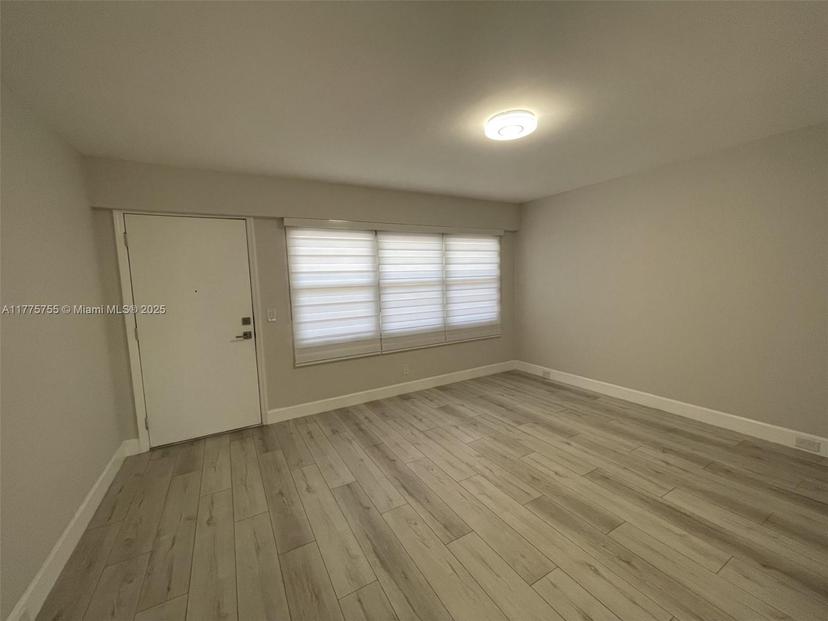 Picture of 13155 SW 7Th Ct # 407E, Pembroke Pines FL 33027