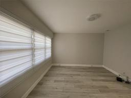 Picture of 13155 SW 7Th Ct # 407E, Pembroke Pines, FL 33027