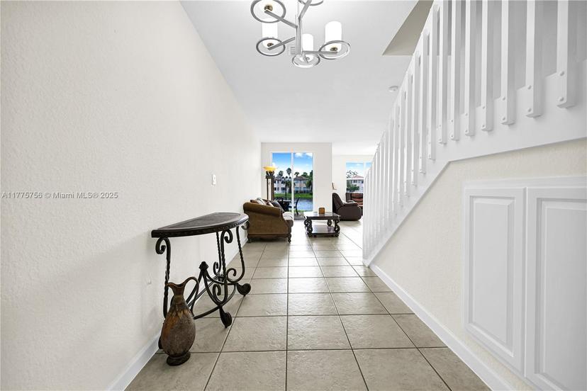Picture of 11582 NW 69Th Ter, Doral FL 33178