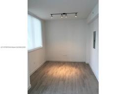 Picture of 999 SW 1St Ave # 3003, Miami, FL 33130