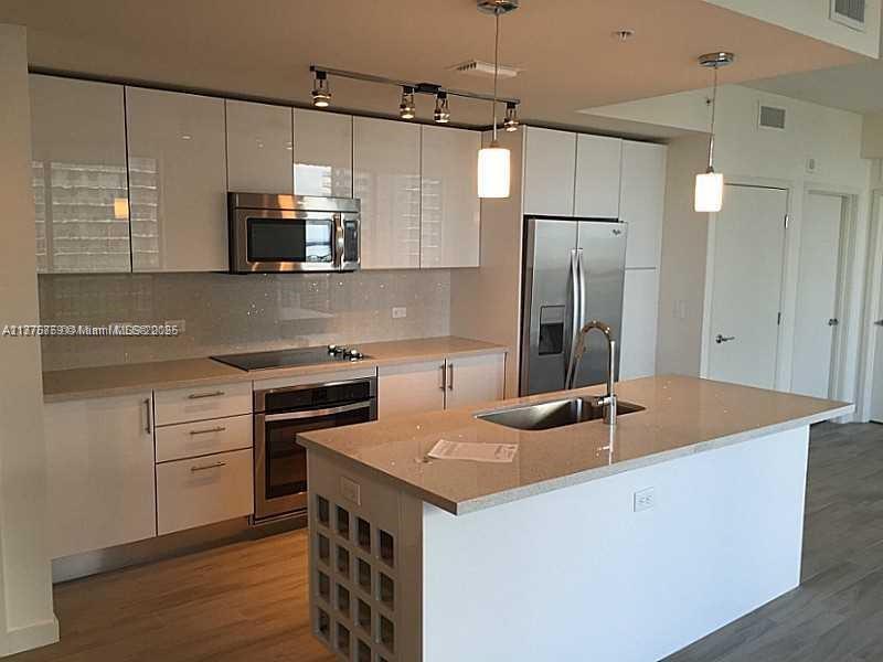 Picture of 999 SW 1St Ave # 3003, Miami FL 33130