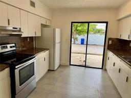 Picture of 17150 NE 18Th Ave, North Miami Beach, FL 33162