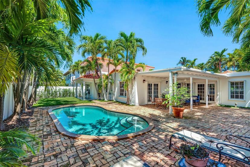 Picture of 250 Greenwood Drive, Key Biscayne FL 33149