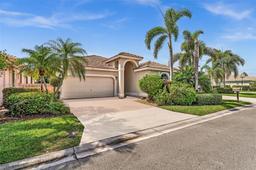 Picture of 5216 Ventura Dr, Delray Beach, FL 33484