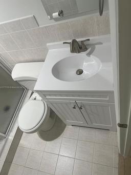Picture of 447 NE 195Th St # 217, Miami, FL 33179