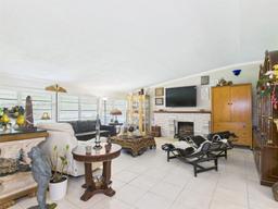 Picture of 19341 Holiday Rd, Cutler Bay, FL 33157