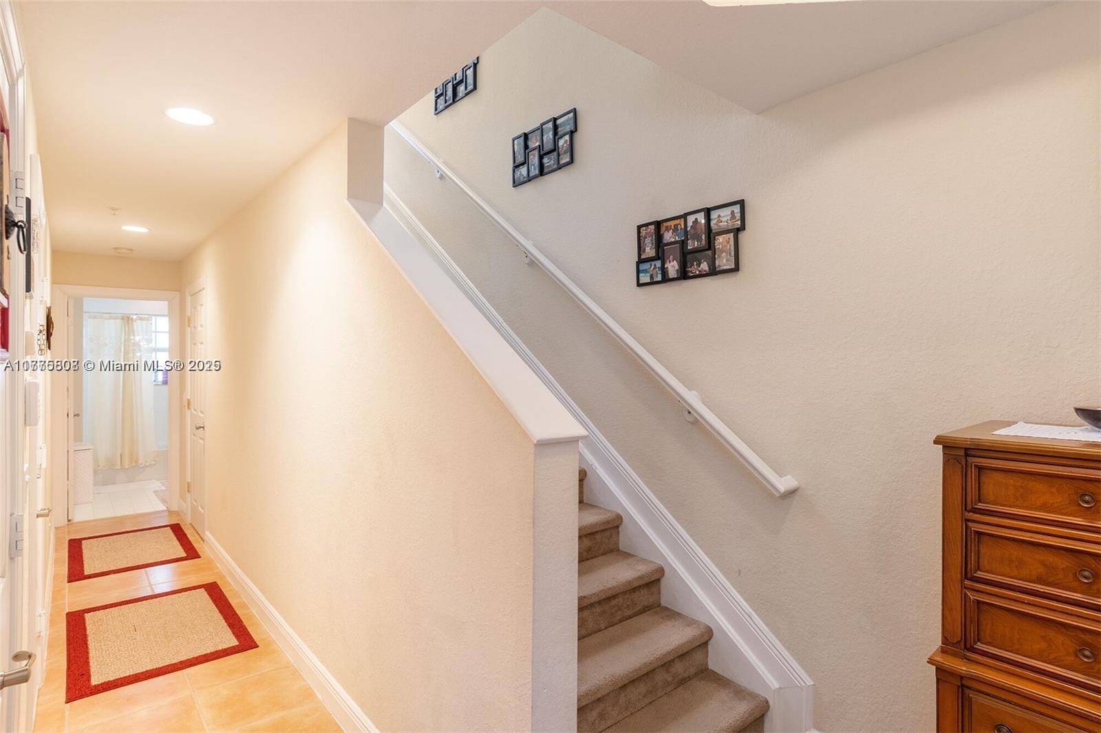 Picture of 611 SW 1St Ter # 611, Pompano Beach, FL 33060