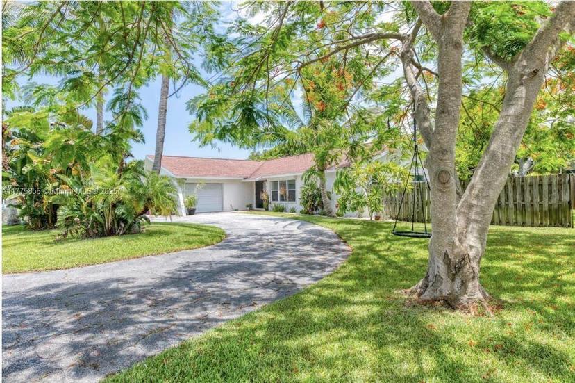Picture of 226 W Norfolk, Jupiter FL 33469