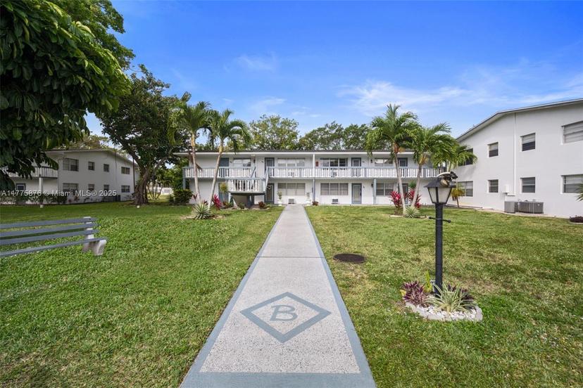 Picture of 45 Islewood B # 45, Deerfield Beach FL 33442