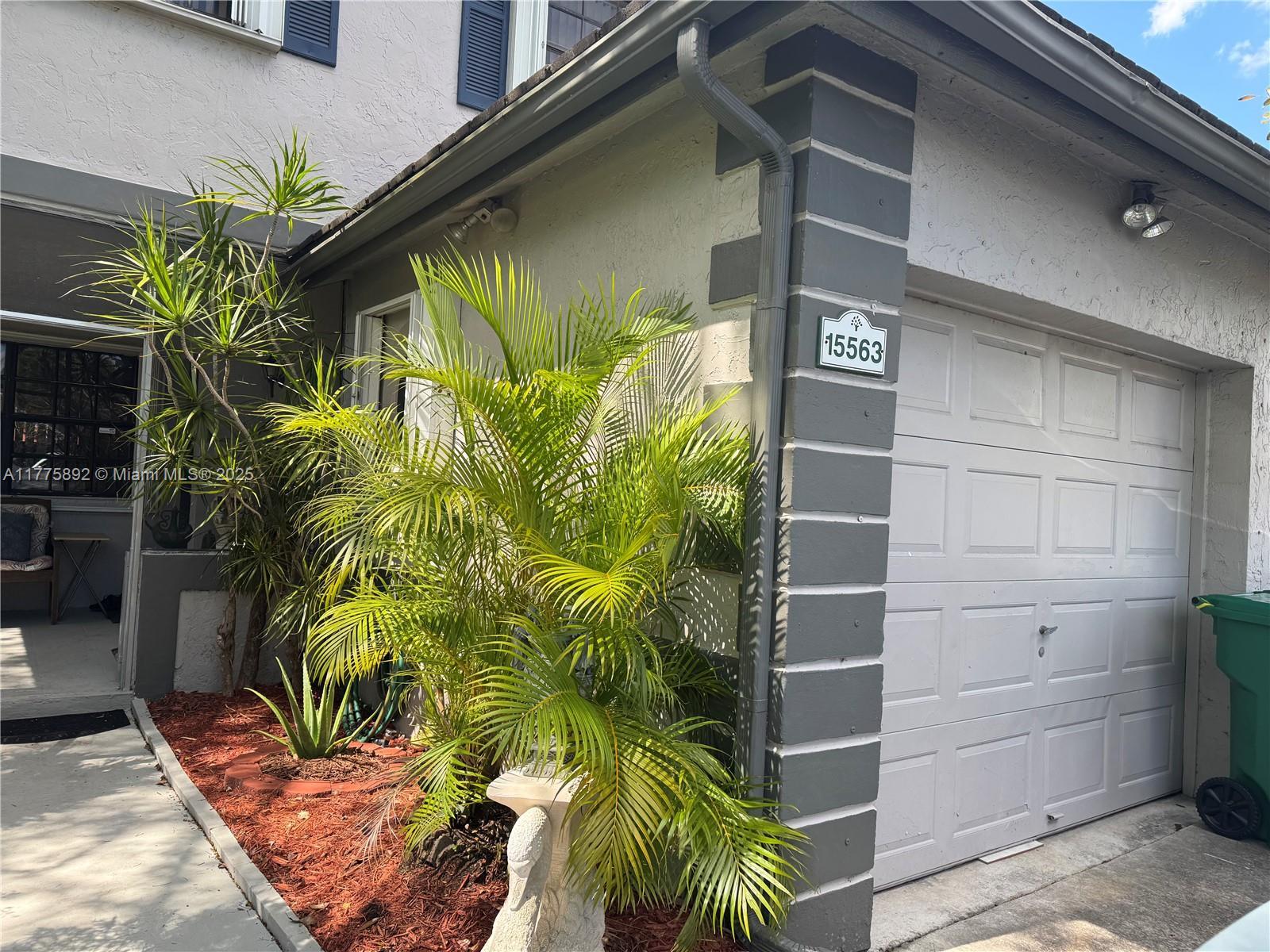Picture of 15563 SW 110Th Ter # 15563, Miami, FL 33196
