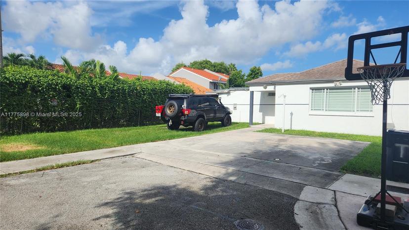 Picture of 8254 SW 147Th Pl, Miami FL 33193