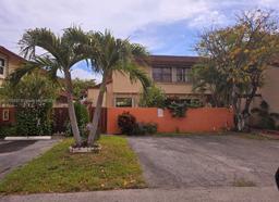 Picture of 9907 NW 9Th St Cir # 20, Miami, FL 33172