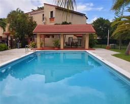 Picture of 9907 NW 9Th St Cir # 20, Miami, FL 33172