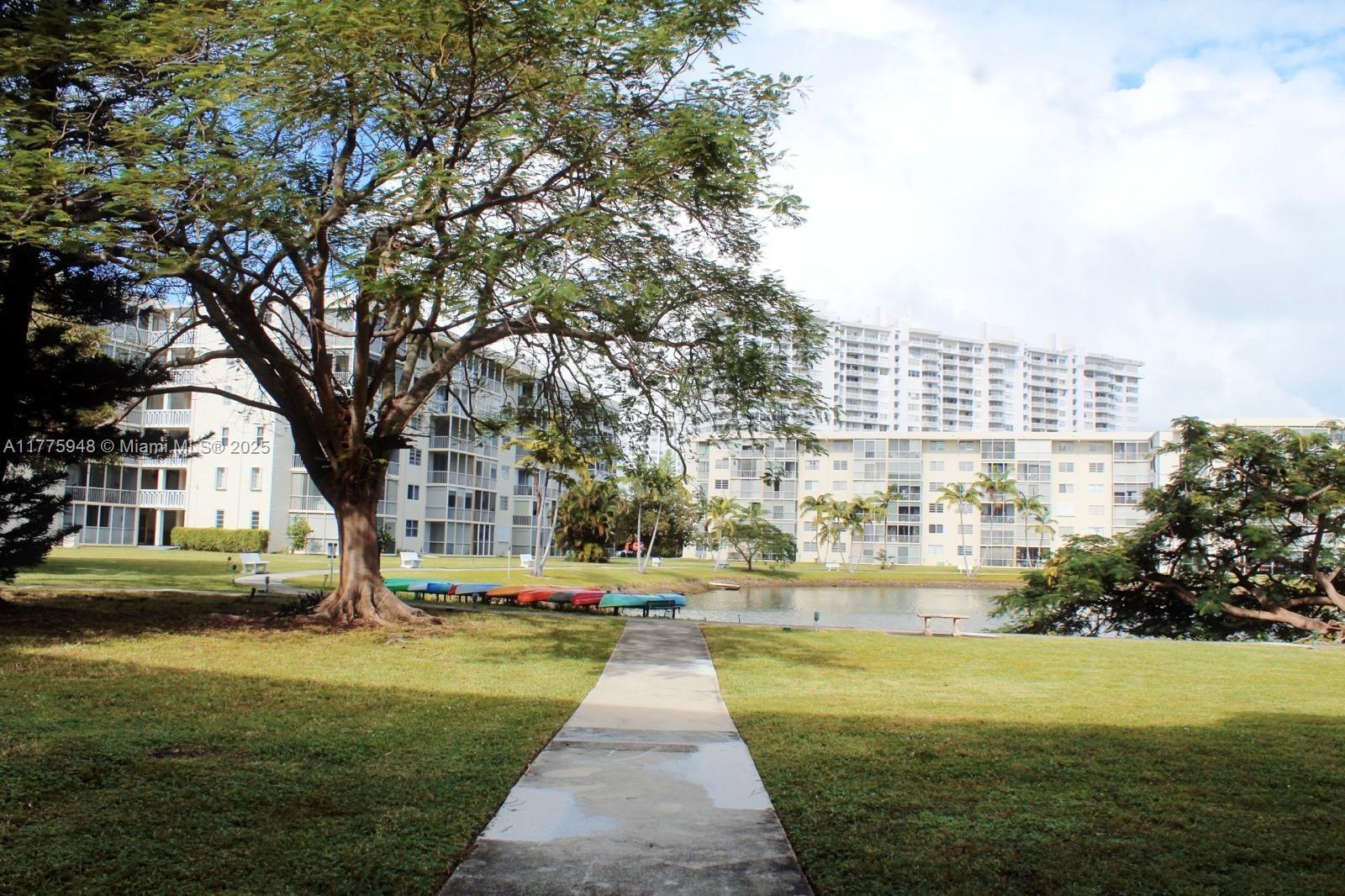 Picture of 2903 Point East Dr # K411, Aventura, FL 33160