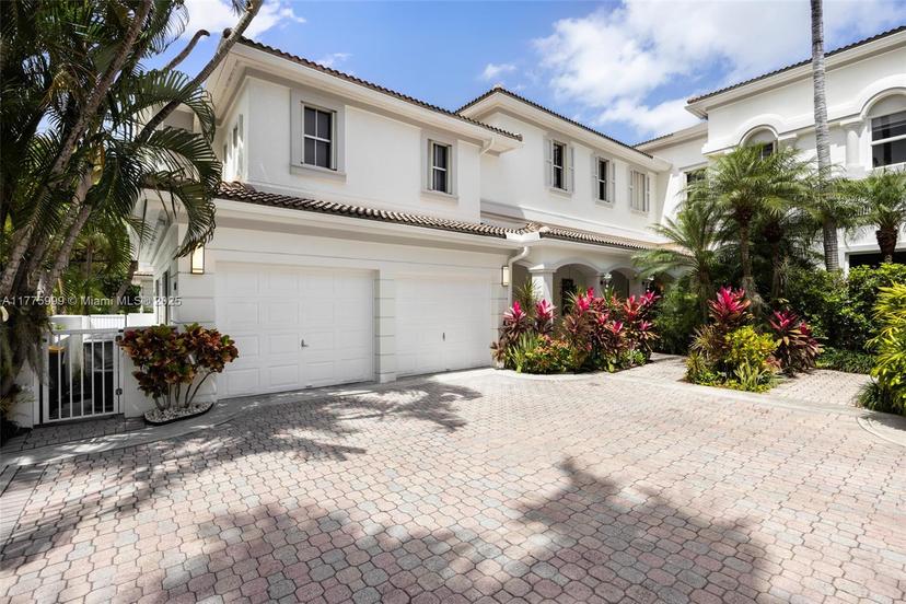 Picture of 3707 NE 214Th St # 14, Aventura FL 33180