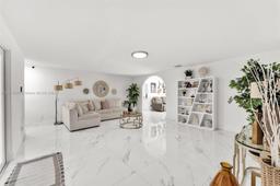 Picture of 9120 Cutler Ridge Dr, Cutler Bay, FL 33157