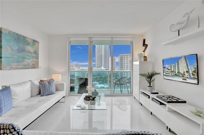Picture of 3801 S Ocean Dr # 11V, Hollywood FL 33019