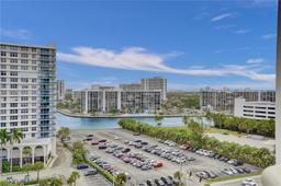 Picture of 3801 S Ocean Dr # 11V, Hollywood, FL 33019