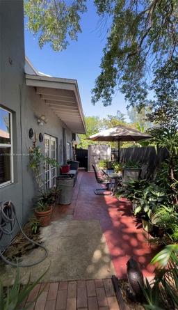 Picture of 9180 SW 75Th St, Miami, FL 33173