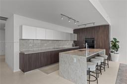 Picture of 3131 NE 7Th Ave, Miami, FL 33137
