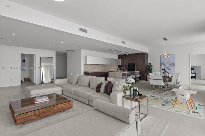 Picture of 3131 NE 7Th Ave, Miami FL 33137