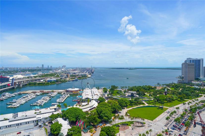 Picture of 398 NE 5Th St # 2414, Miami FL 33132