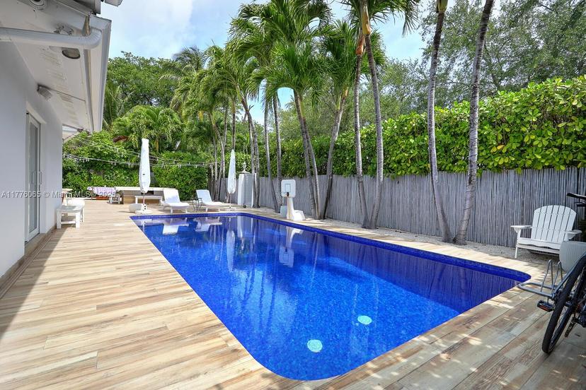 Picture of 796 Glenridge Rd, Key Biscayne FL 33149