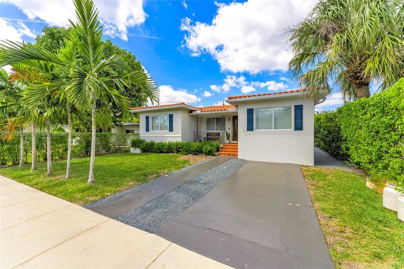 Picture of 3930 SW 61St Ave, Miami FL 33155