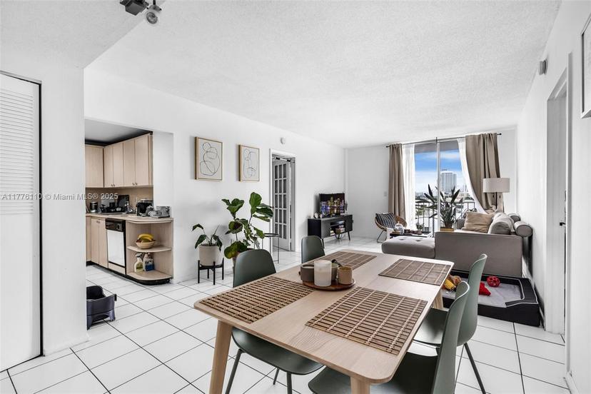 Picture of 2829 Indian Creek Dr # 606, Miami Beach FL 33140