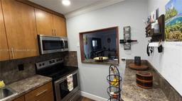 Picture of 1075 W 68Th St # 403, Hialeah, FL 33014