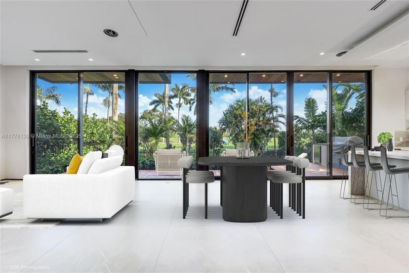 Picture of 5825 Alton Rd, Miami Beach FL 33140
