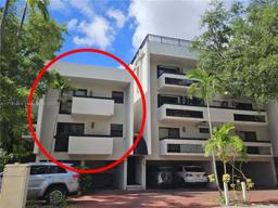Picture of 400 Valencia Ave # 2, Coral Gables, FL 33134