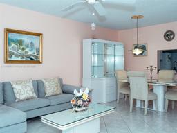 Picture of 250 NE 20Th St # 1290, Boca Raton, FL 33431