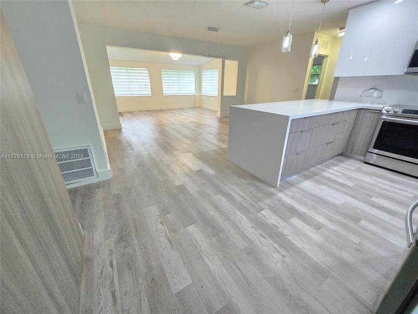 Picture of 5101 SW 6Th Ct, Margate FL 33068