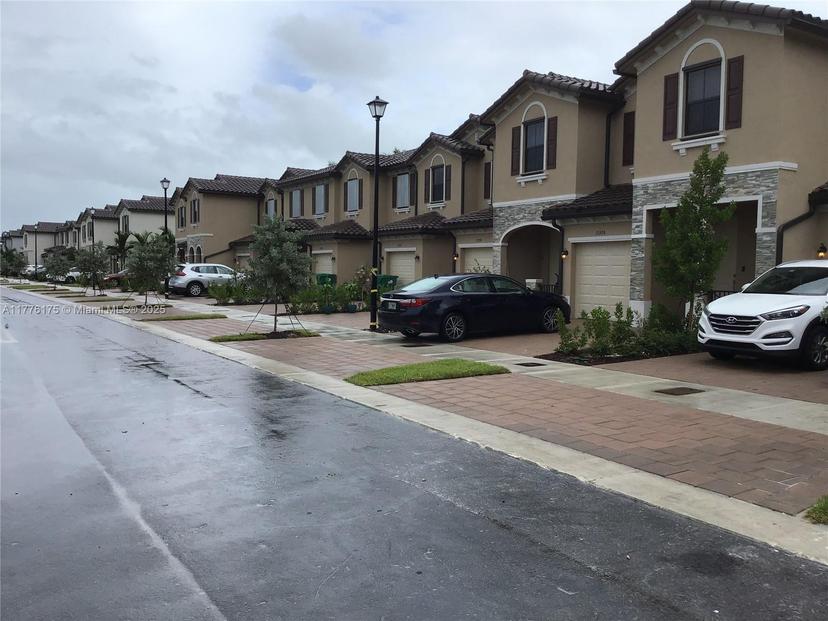 Picture of 11378 SW 254Th Ter, Homestead FL 33032