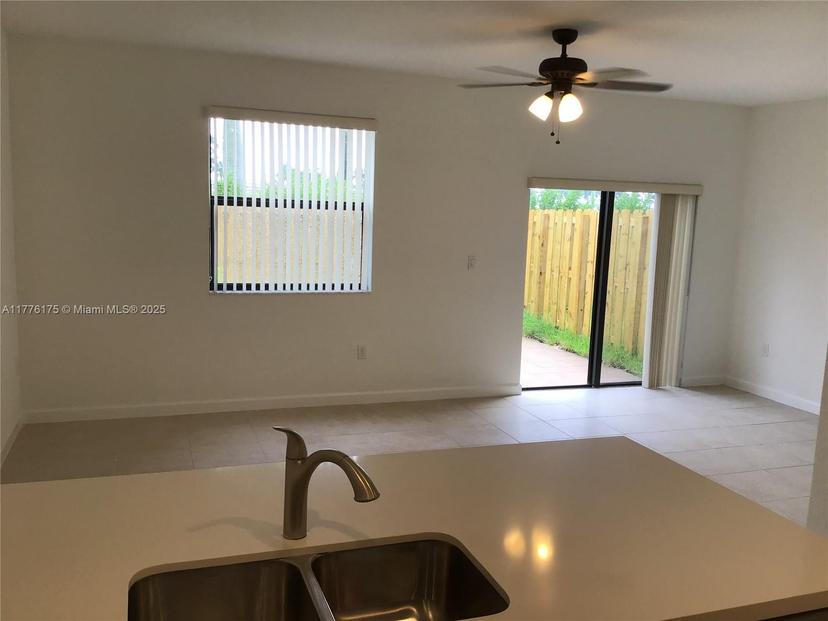Picture of 11378 SW 254Th Ter, Homestead FL 33032