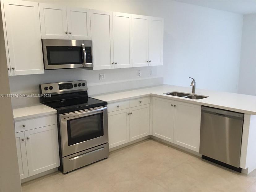 Picture of 11378 SW 254Th Ter, Homestead FL 33032