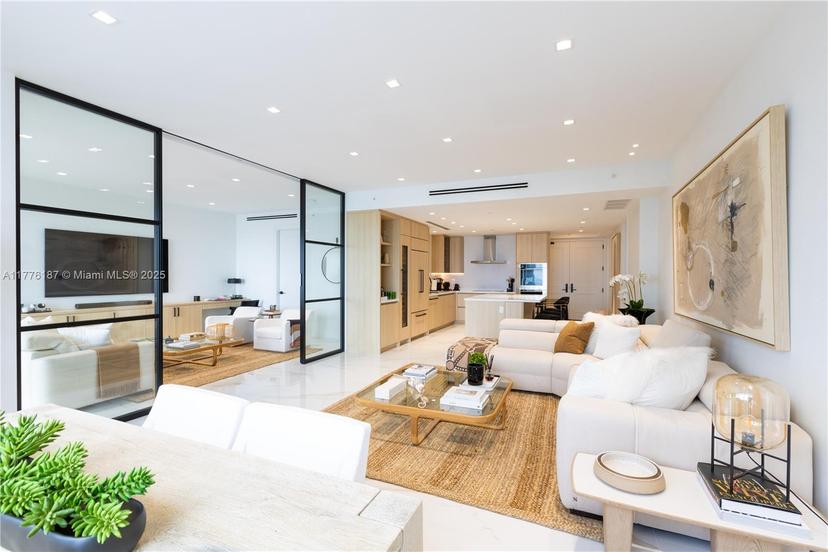 Picture of 1425 Brickell Ave # 47A, Miami FL 33131