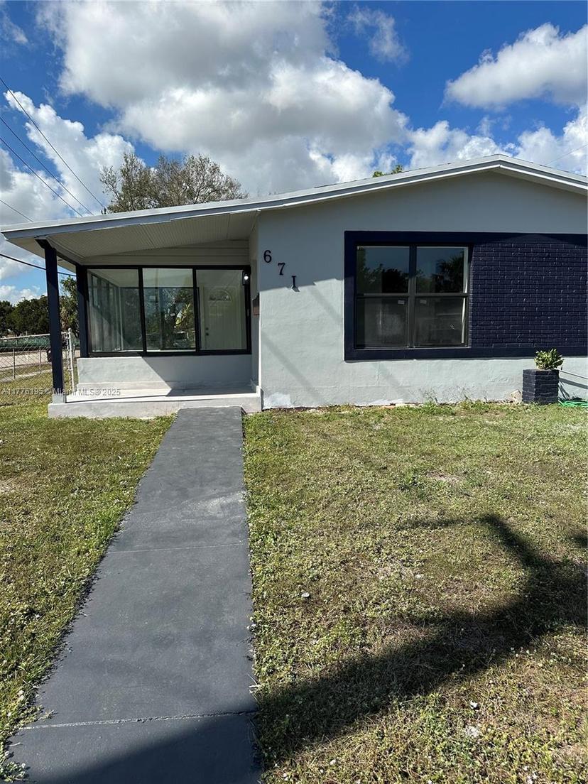 Picture of 671 SW 28Th Ter, Fort Lauderdale FL 33312