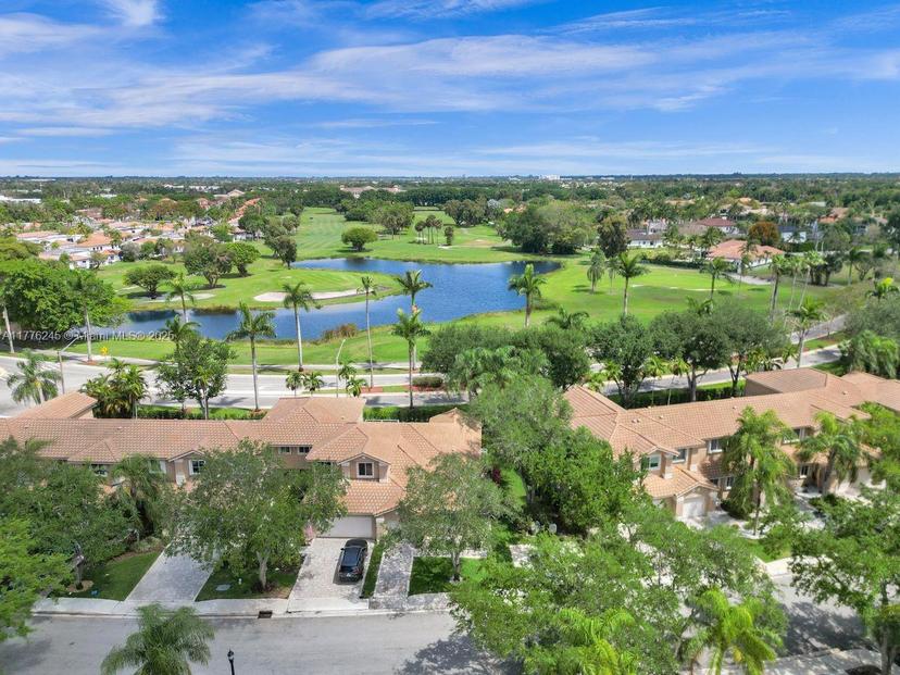 Picture of 15831 SW 10Th St, Pembroke Pines FL 33027